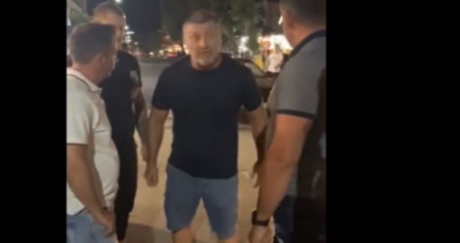 Собственик на заведение в Приморско в сблъсък с клиенти: Ще ти избия зъбите!