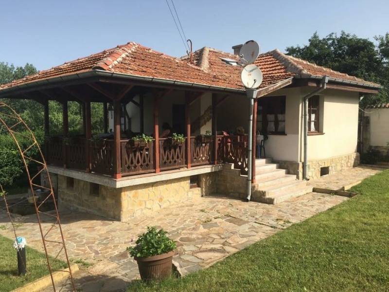Продават къщи за около 26 стотинки