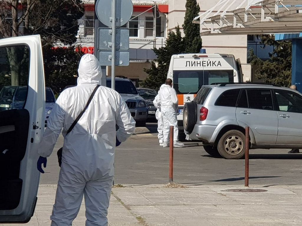 Нали не мислите, че Koвид си е отишъл? Гответе се за делтакpoн