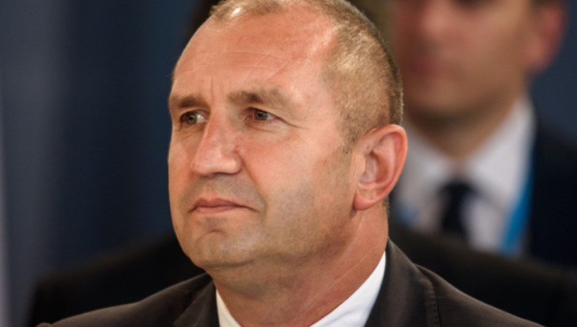 Румен Радев пред импийчмънт