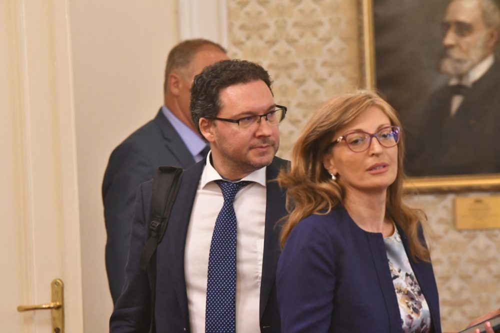 Нежно острие на Бойко прободе ДБ в сърцето! Сега да видим няма ли да подкрепят ГЕРБ…