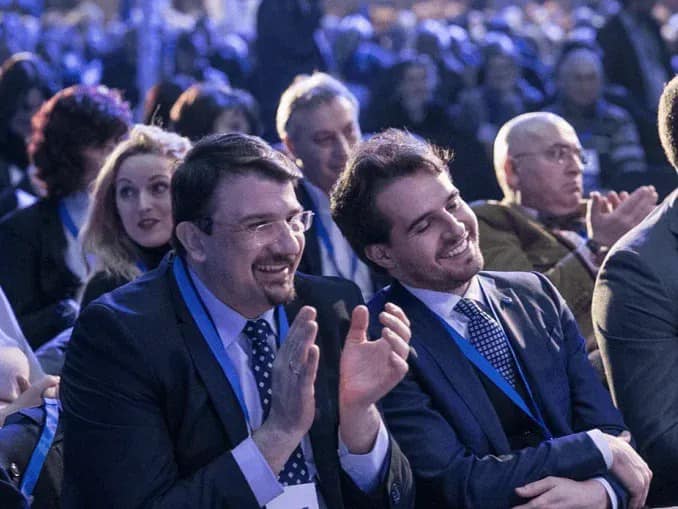 Авер на Настимир Ананиев избяга в Дубай! Прокуратурата нахлу в офиса му! Насти нищо не знае…